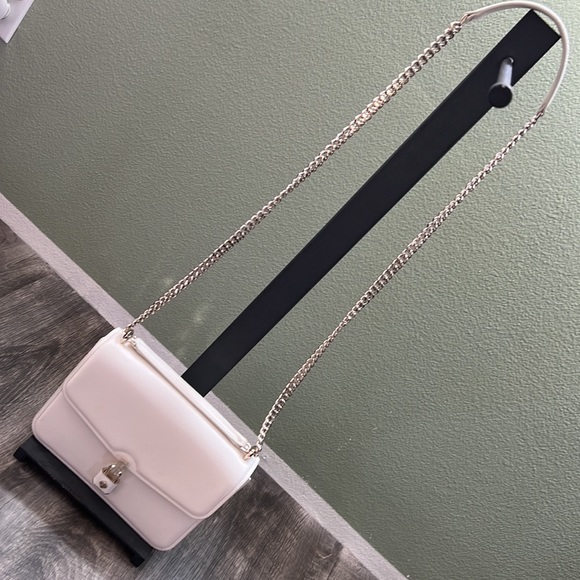 Beautiful Kate Spade “Lovitt” soft pebbled leather medium shoulder bag white - Picture 3 of 8